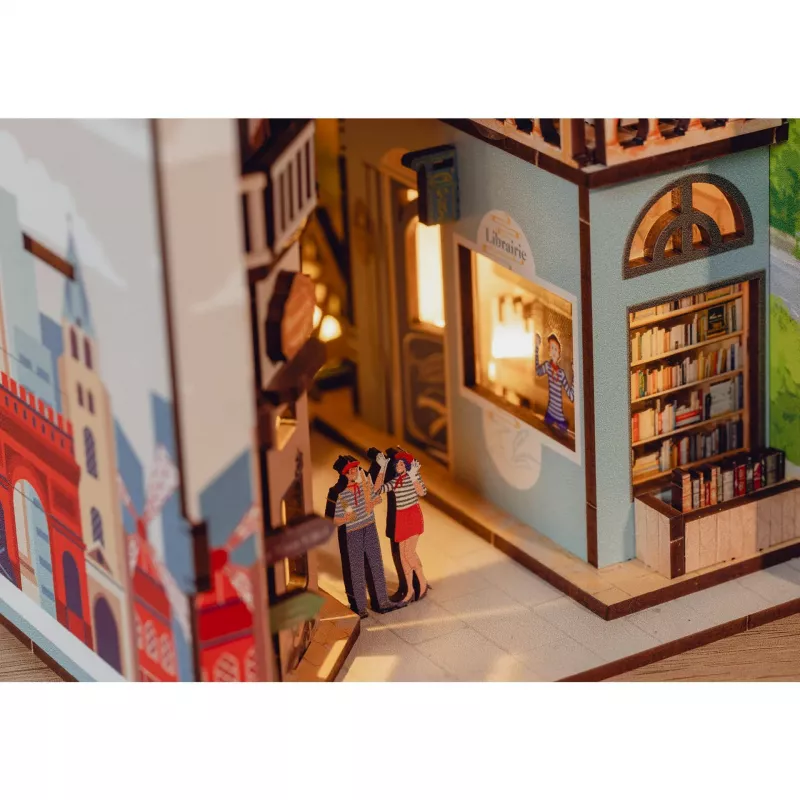 Dėlionės rinkinys REVELL Tiny Adventures „Paris“ — miniatiūrinis popierinis modelis, kūrybinis pomėgis