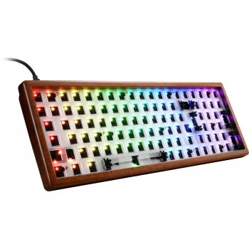 Sharkoon SKILLER SGK50 S2 klaviatūra — 96% formos faktorius, 100 klavišų, laidinis USB, RGB apšvietimas, medžio apdaila