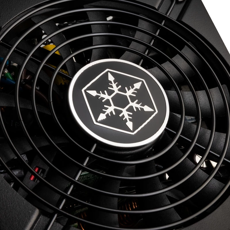SilverStone SFX Series SX700-LPT - V1.1 - maitinimo blokas (vidinis) - ATX12V 2.4/ EPS12V / SFX-L - 80 PLUS Platinum - AC 120/230 V - 700 Watt - aktyvus PFC - juodas