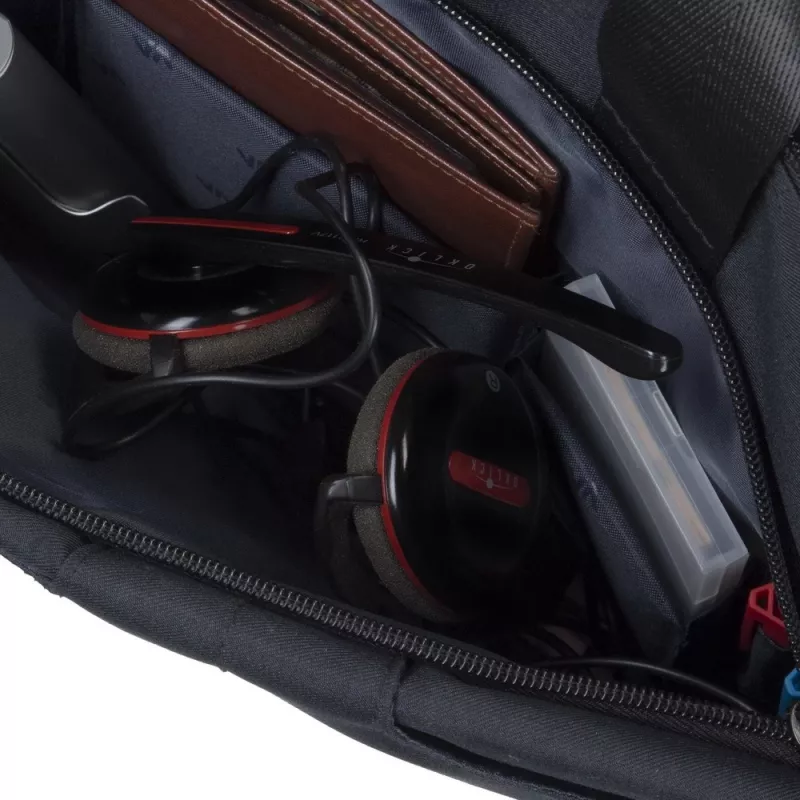 Messenger case Rivacase Biscayne 39.6 cm (15.6 inch) Juoda