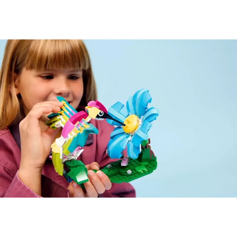LEGO CREATOR 3 IN 1 31384 Laukiniai gyvūnai: Spalvingas kolibris