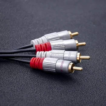 Garso kabelis Qoltec 52337 2 m 2 x RCA juodas