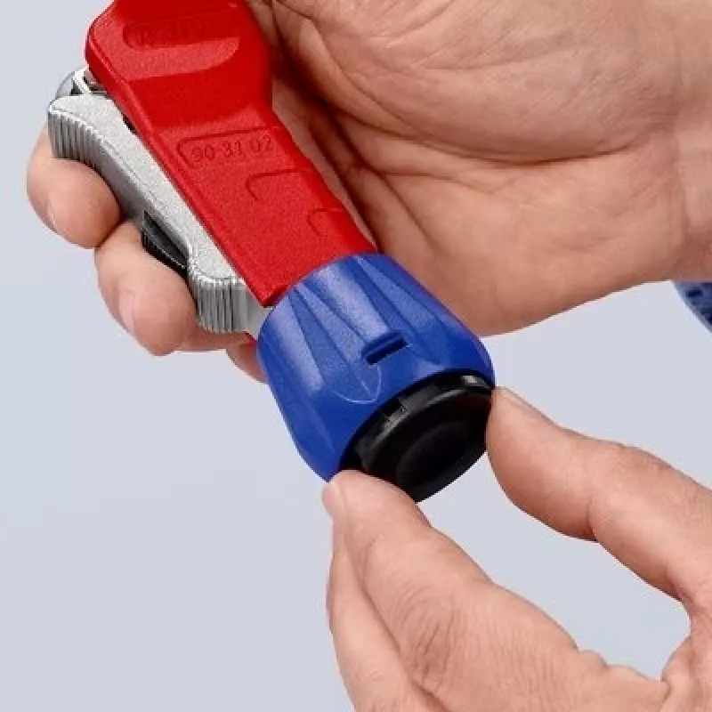 Knipex 90 31 02 SB rankinis vamzdžių pjaustytuvas Pipecutter