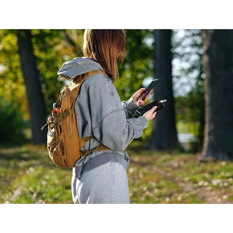 Nešiojamas įkroviklis TRACER EnerGen 20000 mAh, Power Delivery 20W, USB-C įvestis, 2×USB-A išvestys, 3 įrenginių palaikymas, oranžinis