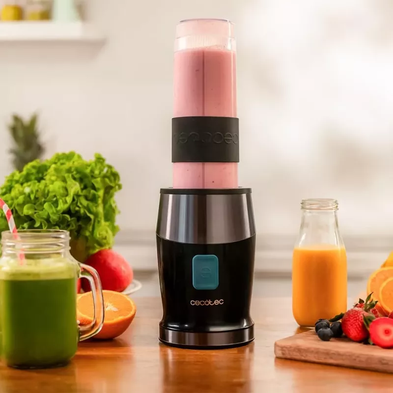 Cecotec Blender | Power Titanium 900 ProGo | Stalo blenderis | 900 W | Talpa 2x0,57 L | Ledų smulkinimas | Juoda