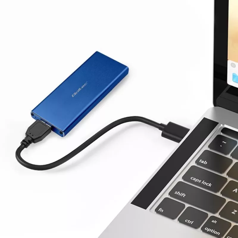 SSD dėžutė QOLTEC 51832 — išorinė M.2 SATA, USB 3.0, iki 2 TB, mėlyna, palaiko 30 mm diskus, 4 lizdai