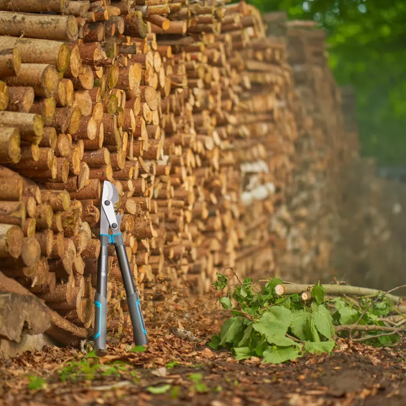 Genėjimo žirklės GARDENA EnergyCut Pro S, 60 cm rankena, pilka/turkio spalvų