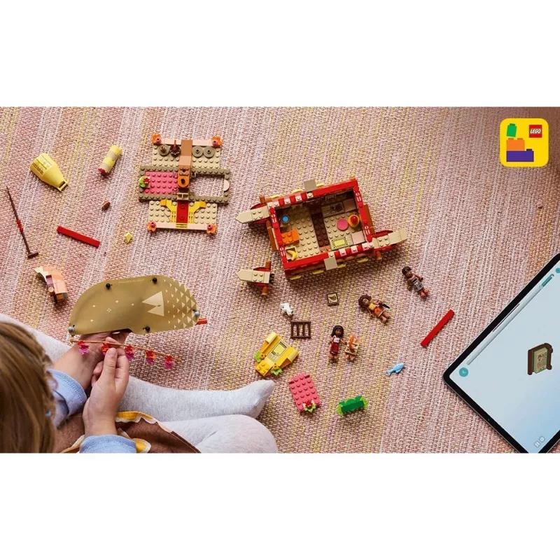 LEGO 43270 Bricks & Blocks set — 529 elementai, 3 minifigūrėlės, 260×120×220 mm, 0.198 kg, sidabrinis