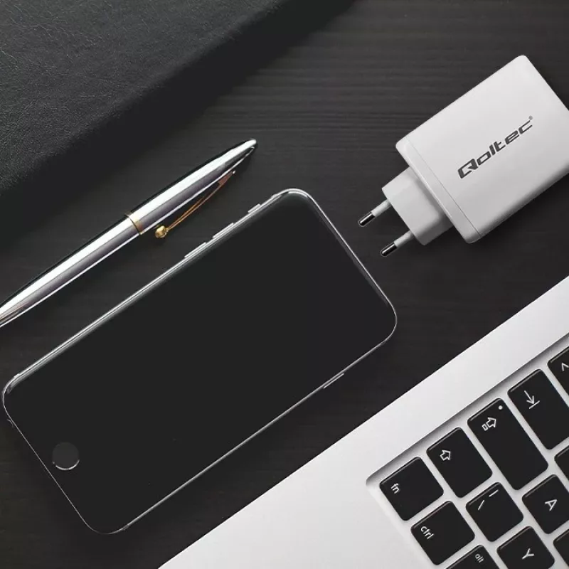 Įkroviklis QOLTEC 100W GaN USB-C Dual PD 5–20V 1,5–5A, 2×USB-C