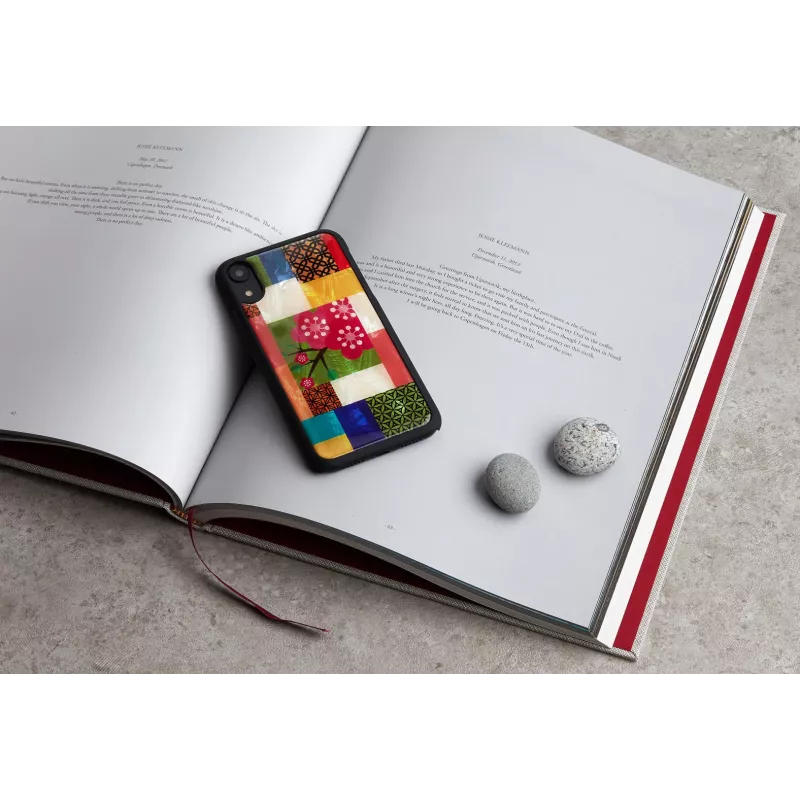 iKins telefono dėklas, skirtas iPhone XR — vyšnių žiedų raštas, juodas