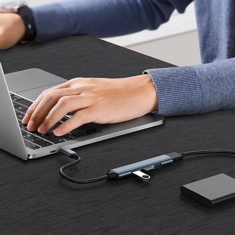 USB šakotuvas QOLTEC 53793 — USB 3.0 įvestis, 3× USB 2.0 prievadai