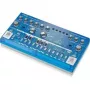 Bosinis sintezatorius Behringer TD-3-BB Blue Transparent – analoginis boso modulis