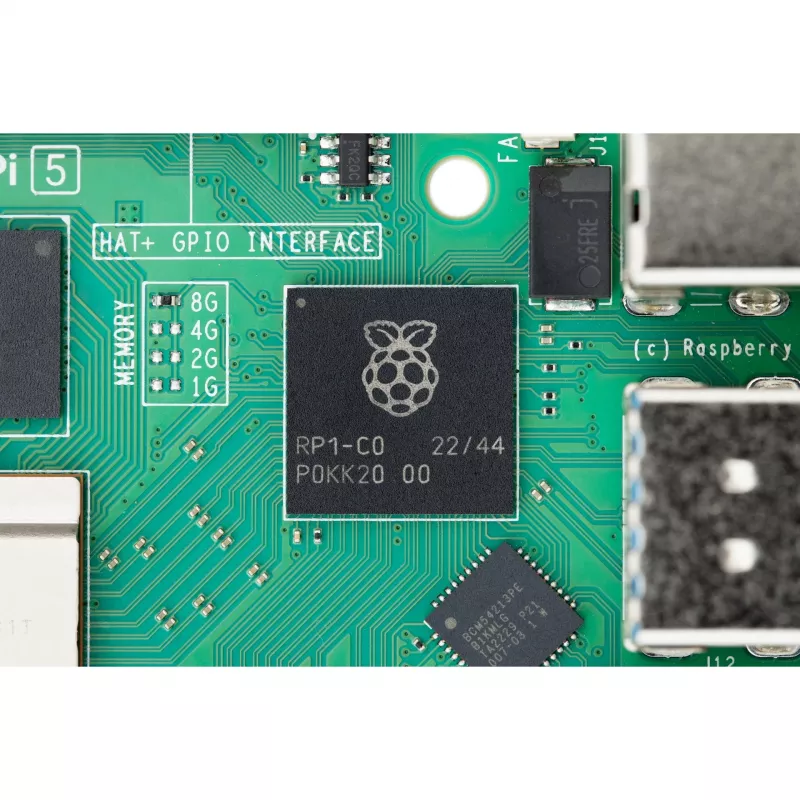 Vienplokštis kompiuteris Raspberry Pi 5 kūrimo plokštė — 2400 MHz Arm Cortex-A76, iki 16 GB LPDDR4x, MicroSD, USB 3.2, Wi‑Fi 5