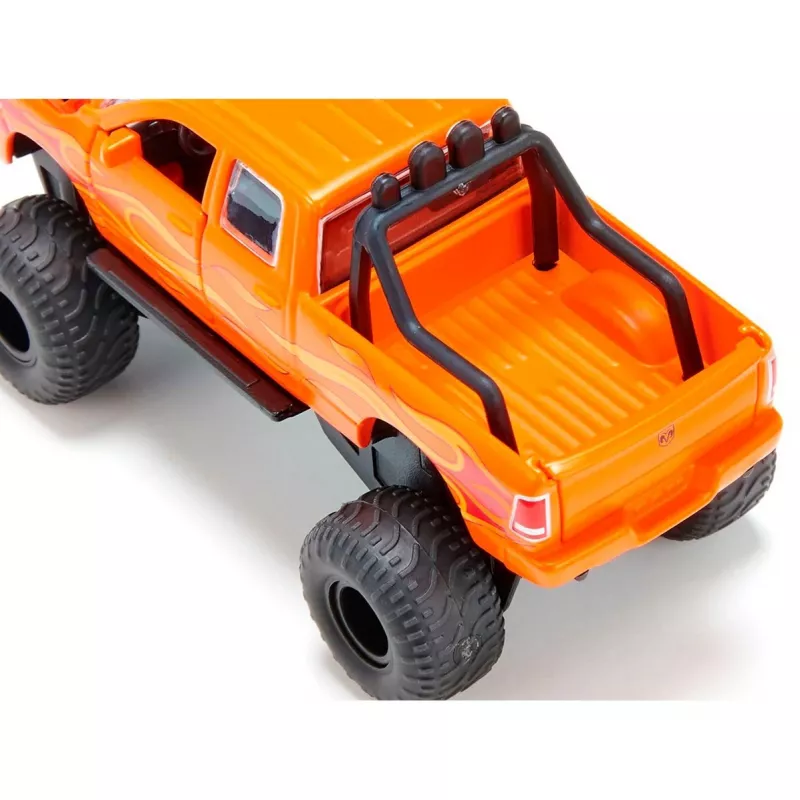 Siku RAM1500 su balioninėmis padangomis pikapo modelis sumontuotas 1:50