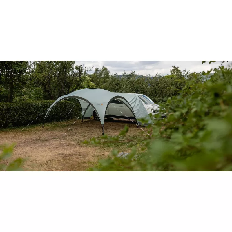 Jungtis, skirta Coleman Event Shelter Driveaway L — šviesiai pilka spyna (MPN 2181829)