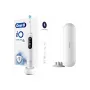 Braun Oral-B iO6 serijos elektrinis dantų šepetėlis, baltas