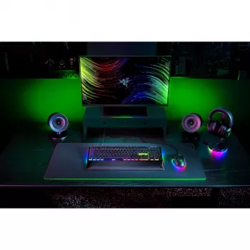 Razer JuodaWidow V4 - Geltona Switch Linear - Mechaninė žaidimų klaviatūra
