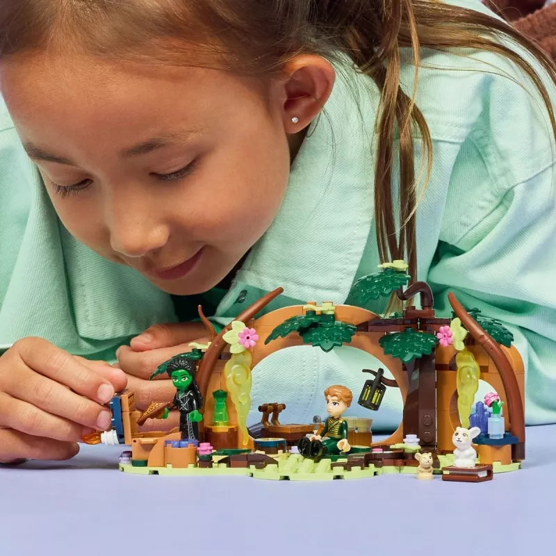 LEGO rinkinys Elphaban Hideout 75687 — žaidimų rinkinys su 3 minifigūromis