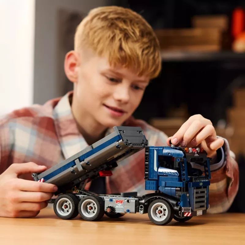 LEGO TECHNIC 42203 Savivartis