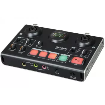 Garso sąsaja Tascam US-42B MiniStudio serija 4 įėjimų/4 išėjimų USB, 24 bitų, 96 kHz, maitinama per USB