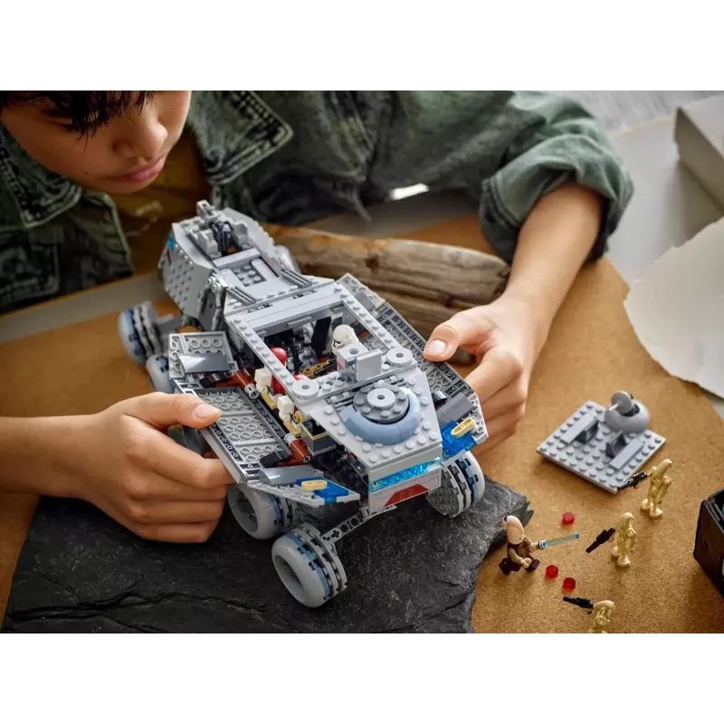 LEGO STAR WARS 75413 Respublikos džugernautas