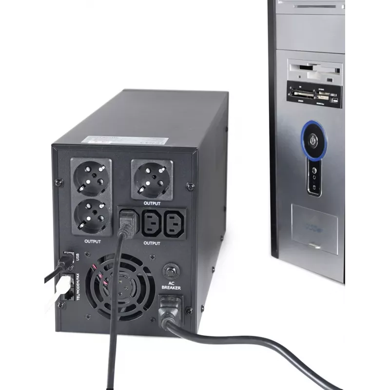 Gembird EG-UPS-036 nepertraukiamo maitinimo šaltinis (UPS) Line-Interactive 3 kVA 1800 W 6 AC lizdai