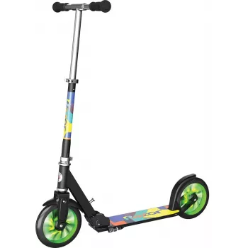 Klasikinis paspirtukas Razor A5 Lux Light-Up — aliuminis rėmas, 20 cm PU ratai, sulankstomas, maks. apkrova 100 kg