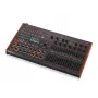 Behringer LM DRUM hibridinis sintezatorius