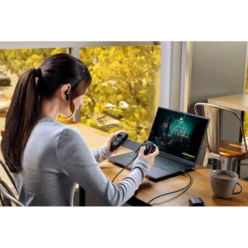 Žaidimų valdiklis Razer Kishi V3 Pro Haptic USB-C, skirtas telefonams, mini planšetėms ir PC