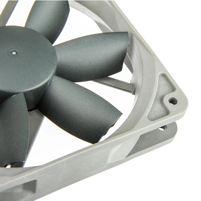 120 mm Noctua NF-S12B redux 700 korpuso ventiliatorius — 700 aps./min., 56,9 m³/h, 6,8 dB, SSO guolis, 3 kontaktų, 120×25 mm