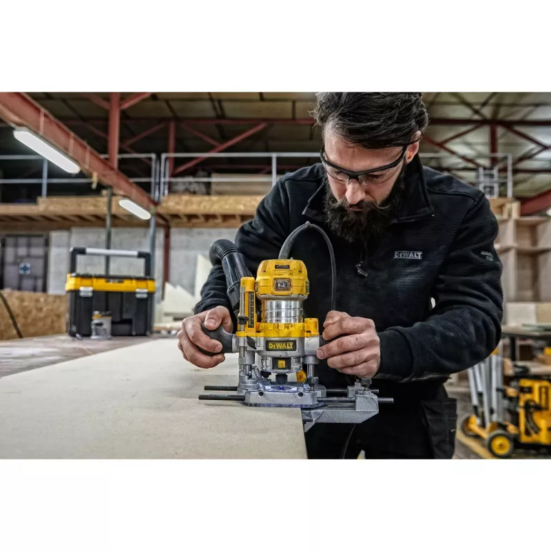 Frezavimo staklės DeWALT D26204K