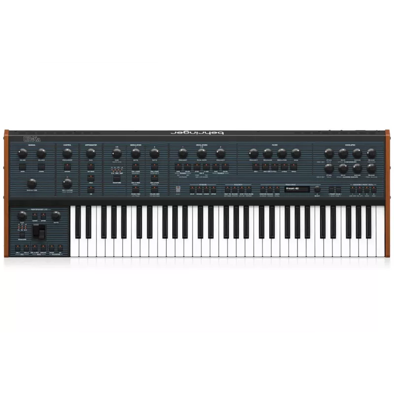 Analogue synthesiser Behringer UB-Xa 16-voice polyphonic