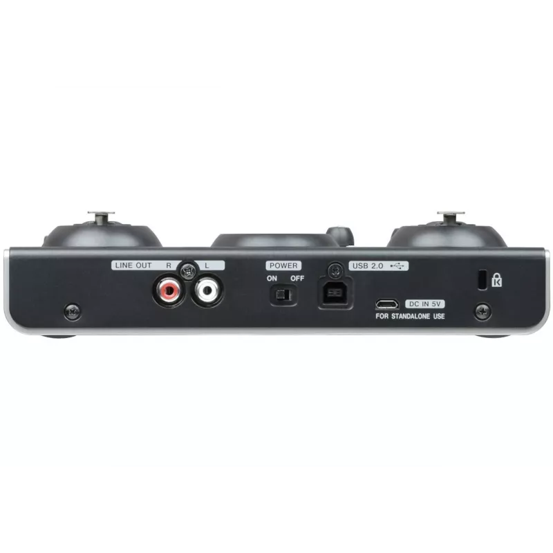 Garso sąsaja Tascam US-42B MiniStudio serija 4 įėjimų/4 išėjimų USB, 24 bitų, 96 kHz, maitinama per USB