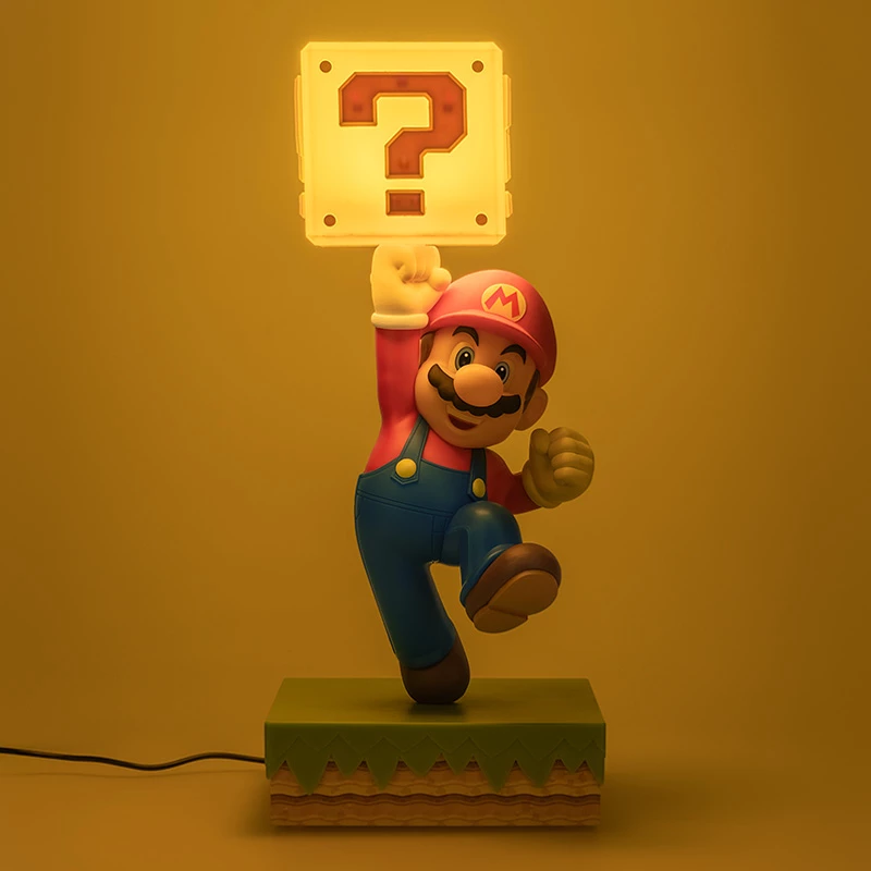 Stalinė lempa Paladone Super Mario Diorama Light — dekoratyvinė šviečianti diorama stalui ar lentynai