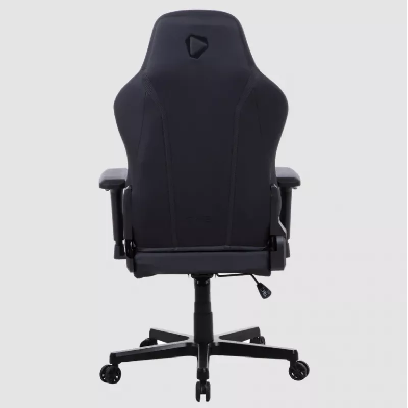Žaidimų kėdė Onex FX8 Formula X — ergonomiška lenktyninio stiliaus sėdynė, reguliuojami porankiai, atlošimo ir pasvirimo funkcijos, juoda