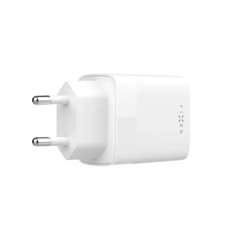 USB-C kelioninis įkroviklis FIXED FIXC30N-C-WH — 30W kompaktiškas USB-C maitinimo adapteris, vieno prievado greitas įkrovimas