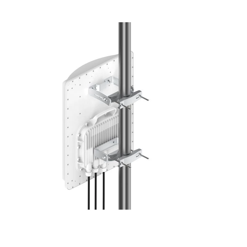 Cambium Networks ePMP 4500 5 GHz 8x8 integruotas prieigos taško radijo įrenginys (ES)