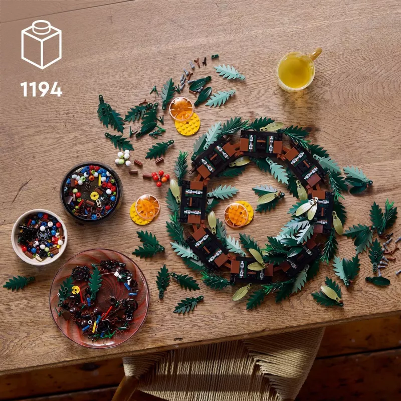 konstravimo žaislas LEGO 10340 Icons Kalėdų vainikas