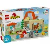 Konstruktorius LEGO DUPLO Farm Animal Care rinkinys 10416 — 74 dalys, 2 minifigūrėlės, amžius 2+