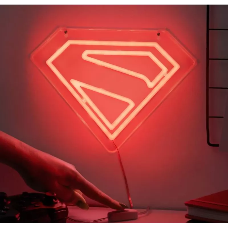 Prie sienos tvirtinamas LED neoninis šviestuvas „Paladone Superman“ PP14478SMTVN, dekoratyvinis sienos ženklas