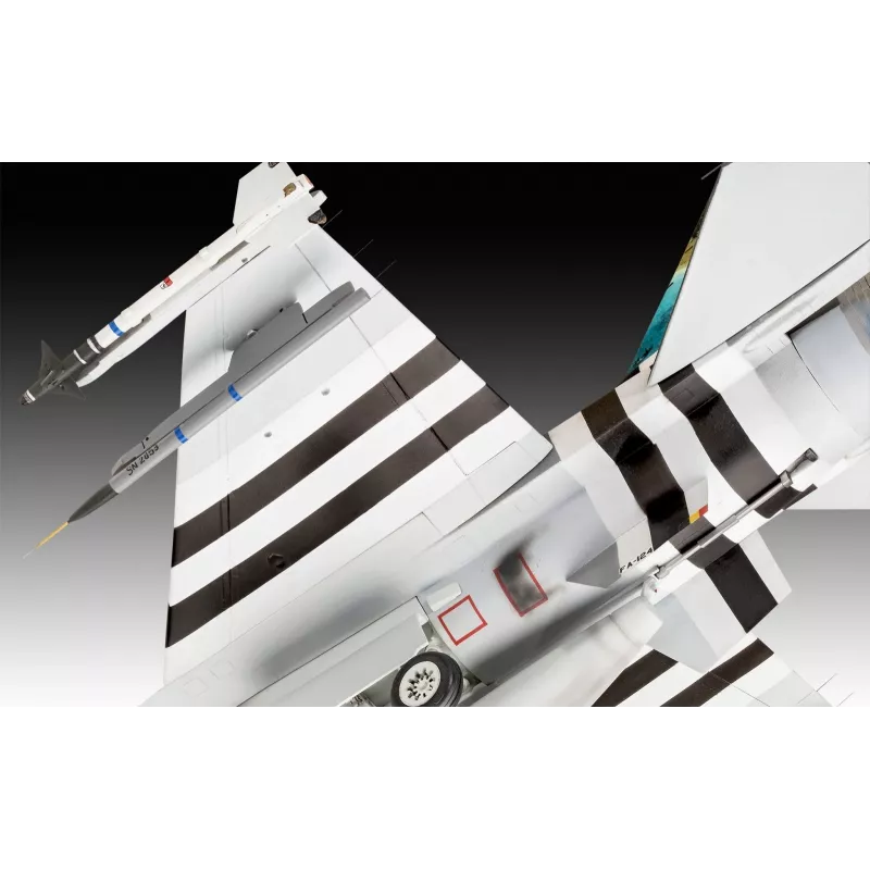 Plastikinis lėktuvo modelis REVELL F-16 Falcon 50-mečio rinkinys masteliu 1:32