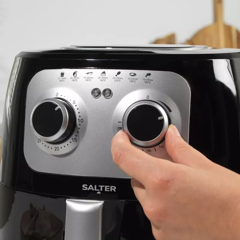 Rankinė oro gruzdintuvė Salter EK6364VDE, 4,2 l talpos, kompaktiška stalviršinė gruzdintuvė