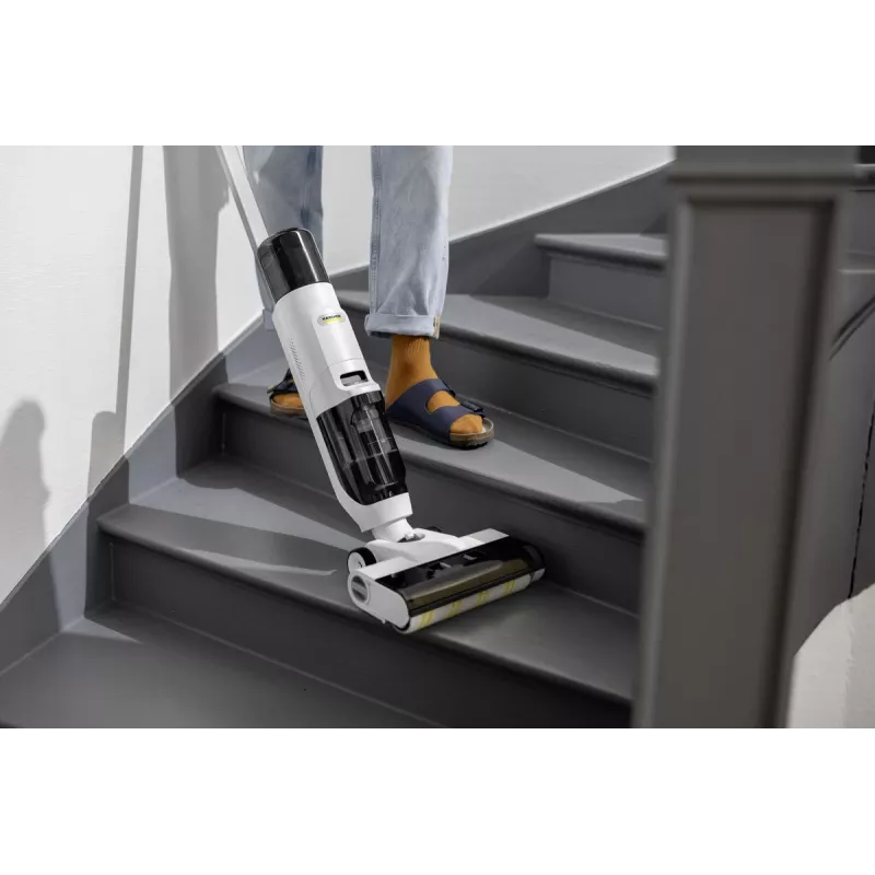 Grindų plovimo dulkių siurblys Karcher FCV2 Natural N 1.056-101.0 — baterija 21,6 V, veikimo laikas 25 min, 160 W, sausam ir šlapiam valymui, be maišelio, LED ekranas