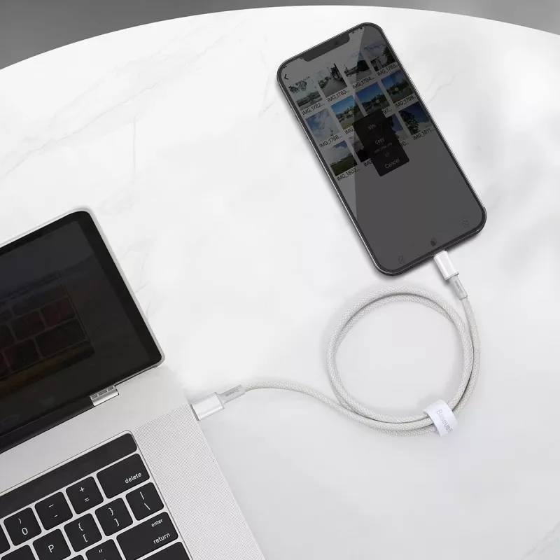 USB-C į Lightning Baseus didelio tankio pintas laidas, 20W, PD, 2m (baltas)