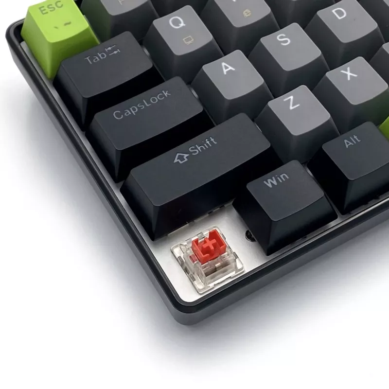 Mechaninė klaviatūra MEDIA-TECH MT1260 Red Core MX60, 60 % formos koeficientas, CHERRY MX Red jungikliai, RGB apšvietimas, USB, žalia