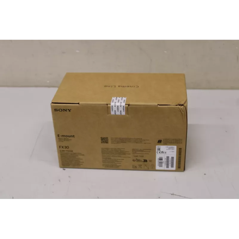 Kino kamera Sony FX30B 35mm keičiamo objektyvo (be XLR) — pažeista pakuotė