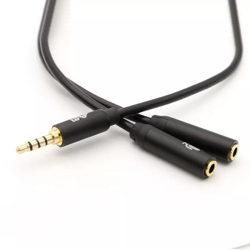 Adapter TB 3.5mm MiniJack skirstytuvas 1x 3.5mm kištukas į 2x 3.5mm lizdai, modelis AKTBXAJ0P2J030B