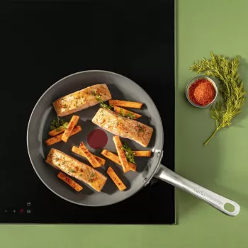Keptuvė Tefal Renewal C4260443 24 cm — aliuminis, keraminė neprideganti danga, tinkama indukcijai, Thermo-Spot