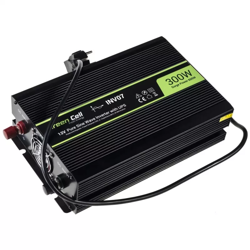 Maitinimo inverteris Green Cell INV07, nuolatinė srovė 12 V į kintamąją 230 V, 300 W, 50 Hz, C tipo kištukas, juodas