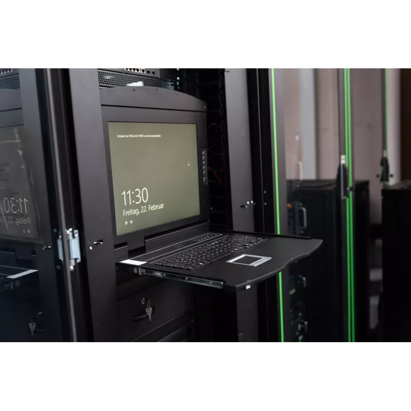 DIGITUS DS-72211-3US 19 colių 16 prievadų LCD KVM stovo konsolė